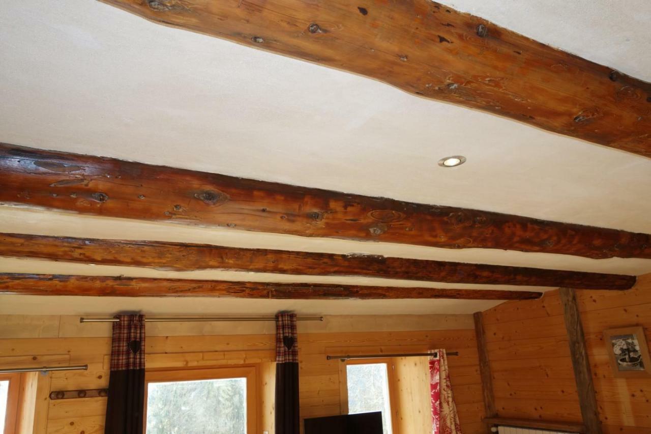 La chambre du Moulin Villard-sur-Doron Extérieur photo